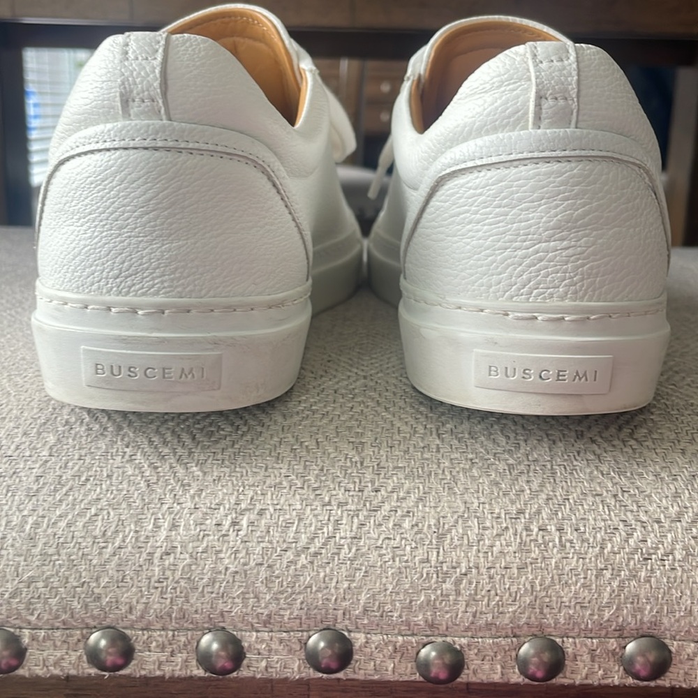 BUSCEMI - Picture 2 of 6